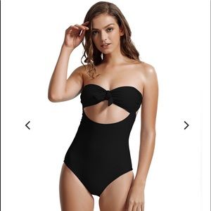 ZERACA ONE PIECE CUTOUT SWIMSUIT